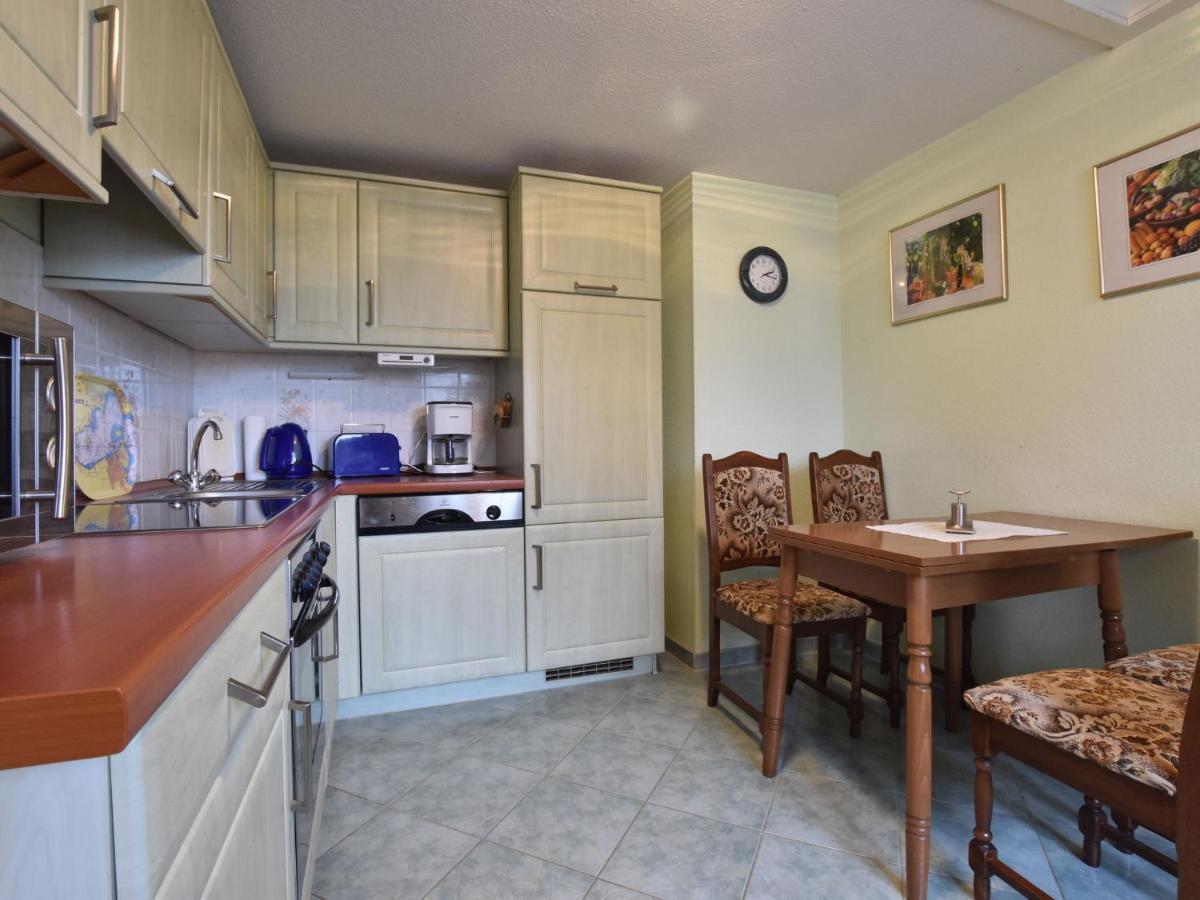 Classy Apartment In Boltenhagen With Terrace 외부 사진